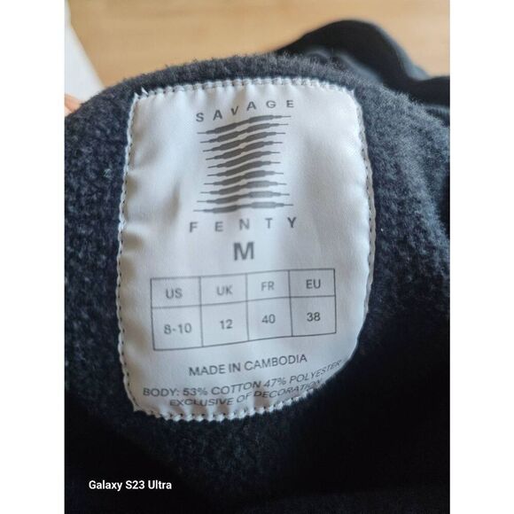 Savage X fenty black cropped hoodie womens Sz M - Picture 7 of 8